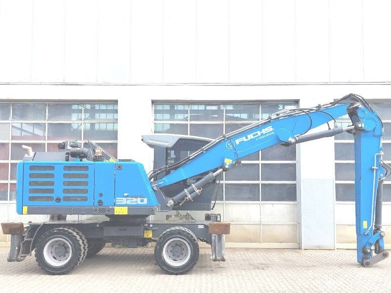 Fuchs MHL 320 F - Manipulador de materiales: foto 5 Fuchs MHL 320 F - Manipulador de materiales: foto 5