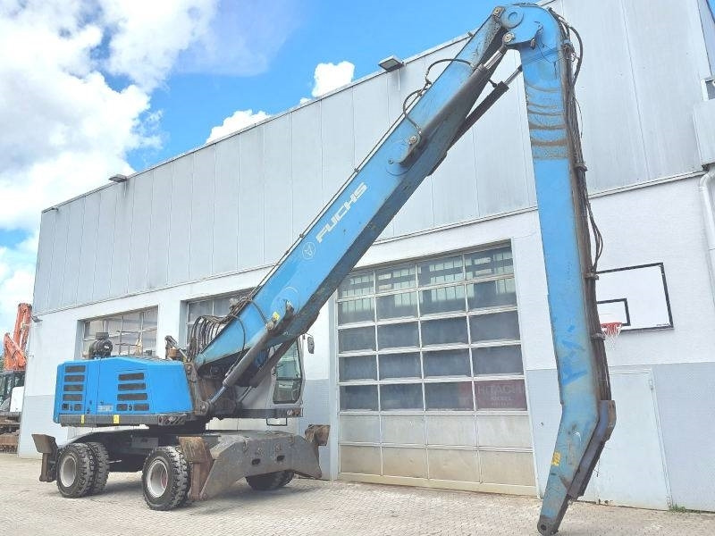 Fuchs MHL 350 F - Manipulador de materiales: foto 4 Fuchs MHL 350 F - Manipulador de materiales: foto 4