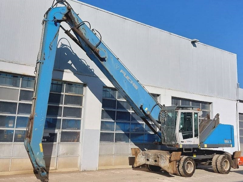 Fuchs MHL 350 F - Manipulador de materiales: foto 2 Fuchs MHL 350 F - Manipulador de materiales: foto 2