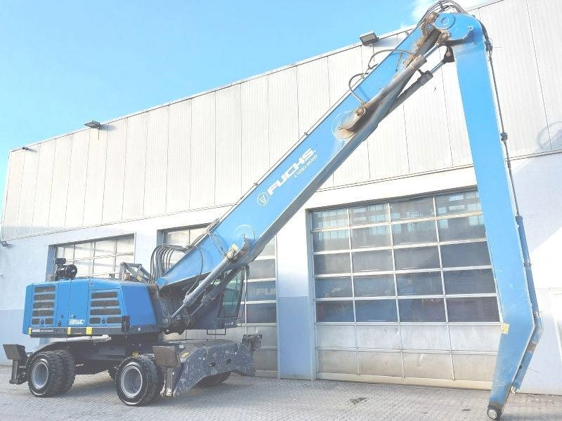 Fuchs MHL 350 F - Manipulador de materiales: foto 4 Fuchs MHL 350 F - Manipulador de materiales: foto 4