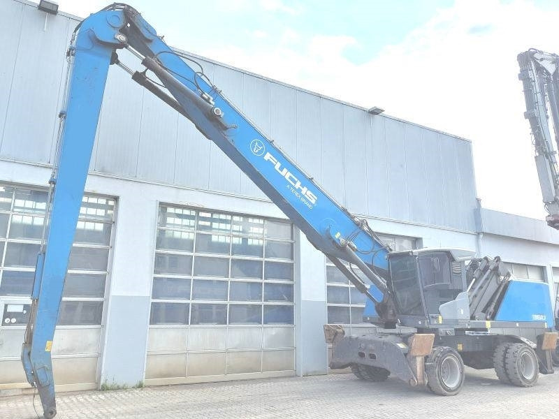 Fuchs MHL 360 F - Manipulador de materiales: foto 2 Fuchs MHL 360 F - Manipulador de materiales: foto 2
