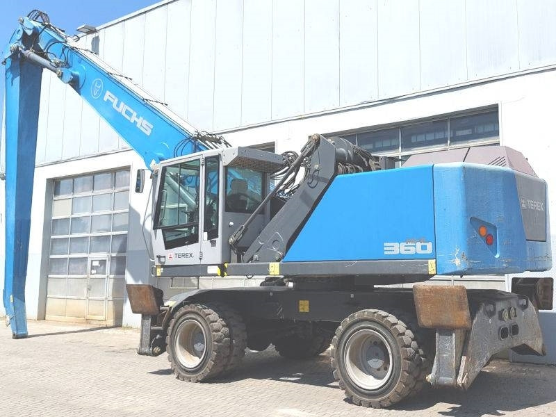 Fuchs MHL 360 F - Manipulador de materiales: foto 3 Fuchs MHL 360 F - Manipulador de materiales: foto 3