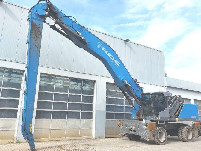 Fuchs MHL 360 F - Manipulador de materiales: foto 2 Fuchs MHL 360 F - Manipulador de materiales: foto 2