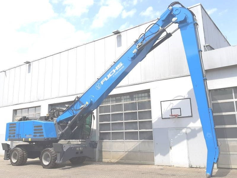 Fuchs MHL 360 F - Manipulador de materiales: foto 4 Fuchs MHL 360 F - Manipulador de materiales: foto 4