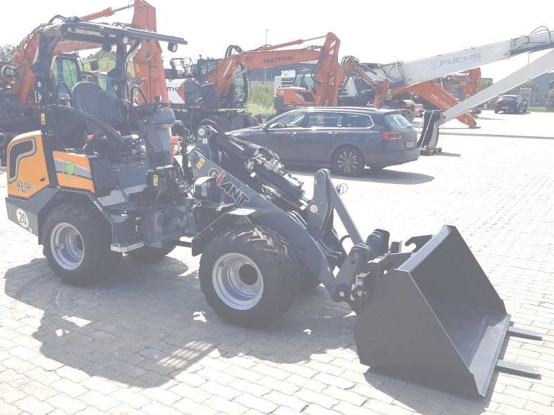 Giant G 2700 E X-Tra Elektro / electric - Minicargadora: foto 4 Giant G 2700 E X-Tra Elektro / electric - Minicargadora: foto 4