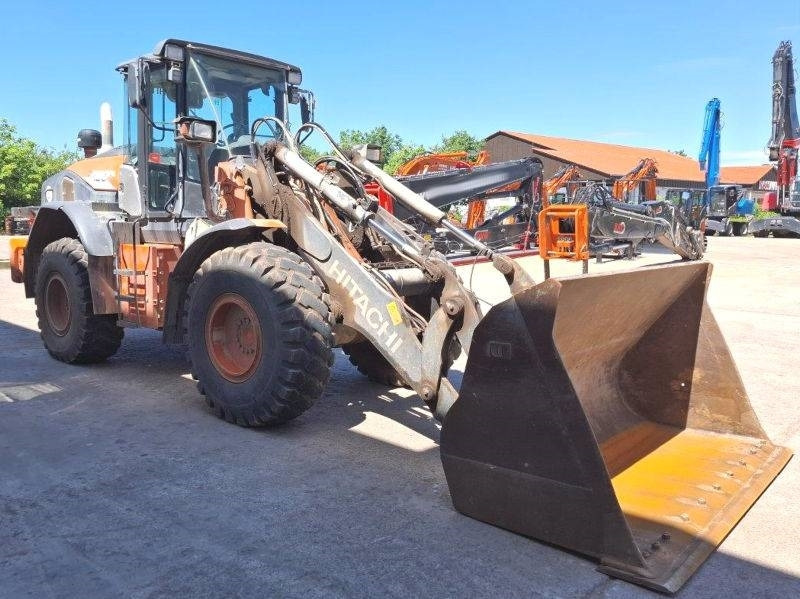 Hitachi ZW 180-6 PL High Lift - Cargadora de ruedas: foto 4 Hitachi ZW 180-6 PL High Lift - Cargadora de ruedas: foto 4