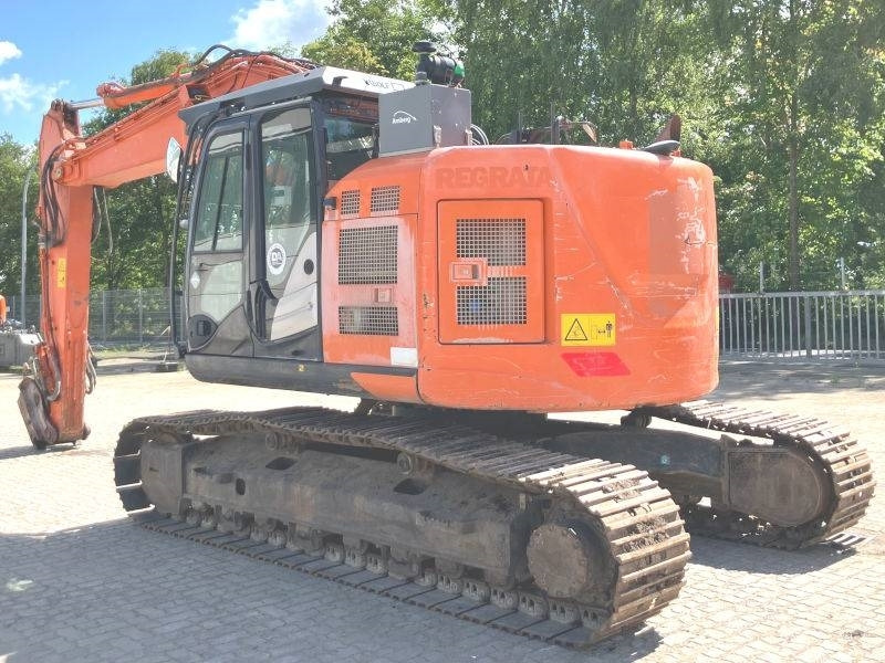 Hitachi ZX 225 US LC-6 - Excavadora de cadenas: foto 3 Hitachi ZX 225 US LC-6 - Excavadora de cadenas: foto 3