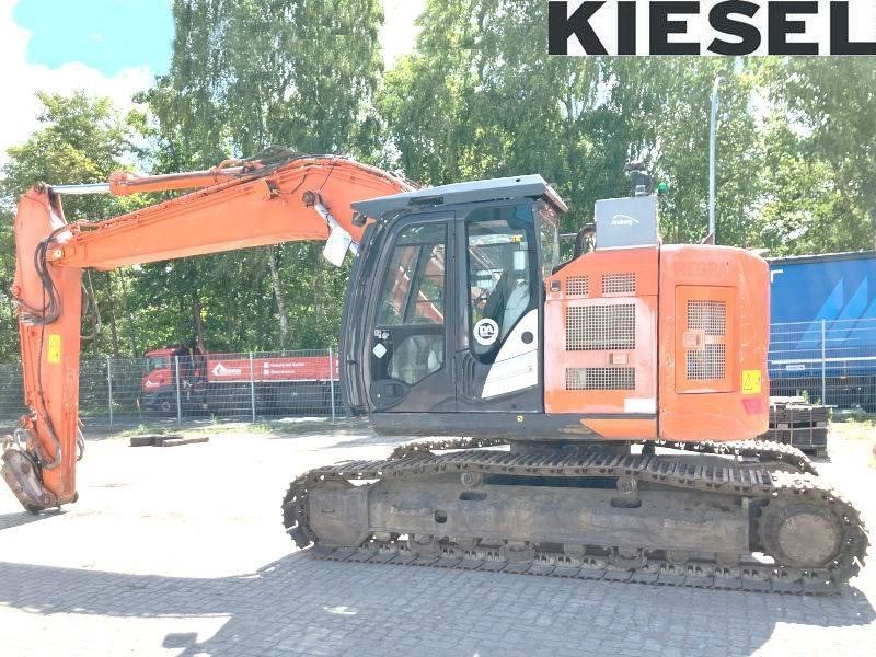 Hitachi ZX 225 US LC-6 - Excavadora de cadenas: foto 1 Hitachi ZX 225 US LC-6 - Excavadora de cadenas: foto 1