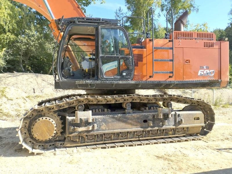 Hitachi ZX 690 LCH-7 - Excavadora de cadenas: foto 2 Hitachi ZX 690 LCH-7 - Excavadora de cadenas: foto 2