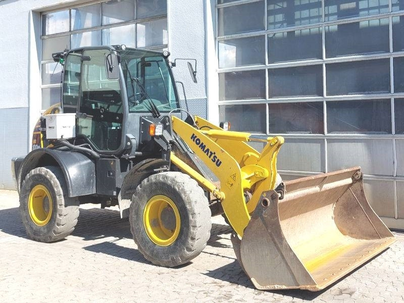 Komatsu WA 100 M-7 - Minicargadora: foto 4 Komatsu WA 100 M-7 - Minicargadora: foto 4