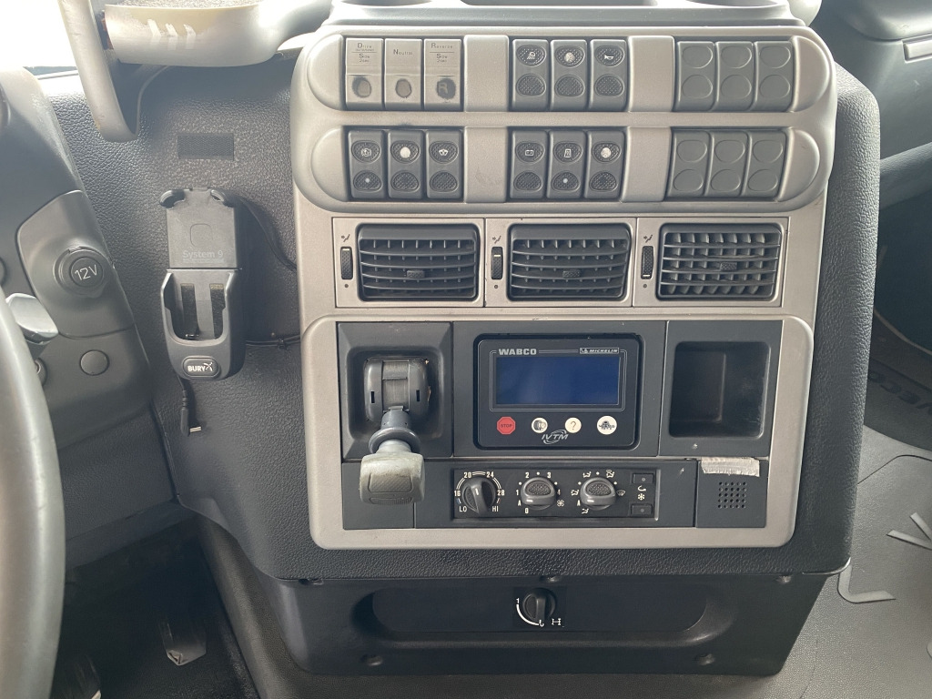 Cabeza tractora Iveco AS 440 S 46 T/P Stralis: foto 19