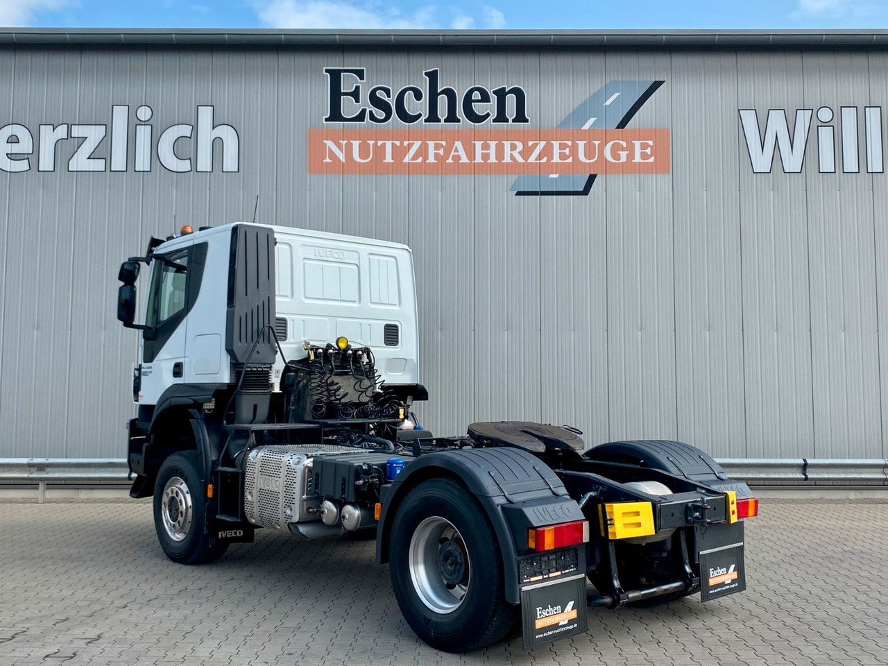 Iveco AT 400/450 4x4 | Trakker*Retarder*Hydraulik*ALU - Cabeza tractora: foto 3 Iveco AT 400/450 4x4 | Trakker*Retarder*Hydraulik*ALU - Cabeza tractora: foto 3