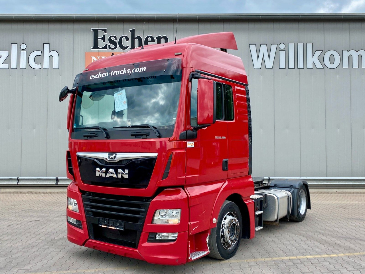 MAN TGX 18.460 LLS-U | XLX*2x Tank*ACC*Retarder*Luft - Cabeza tractora: foto 1 MAN TGX 18.460 LLS-U | XLX*2x Tank*ACC*Retarder*Luft - Cabeza tractora: foto 1