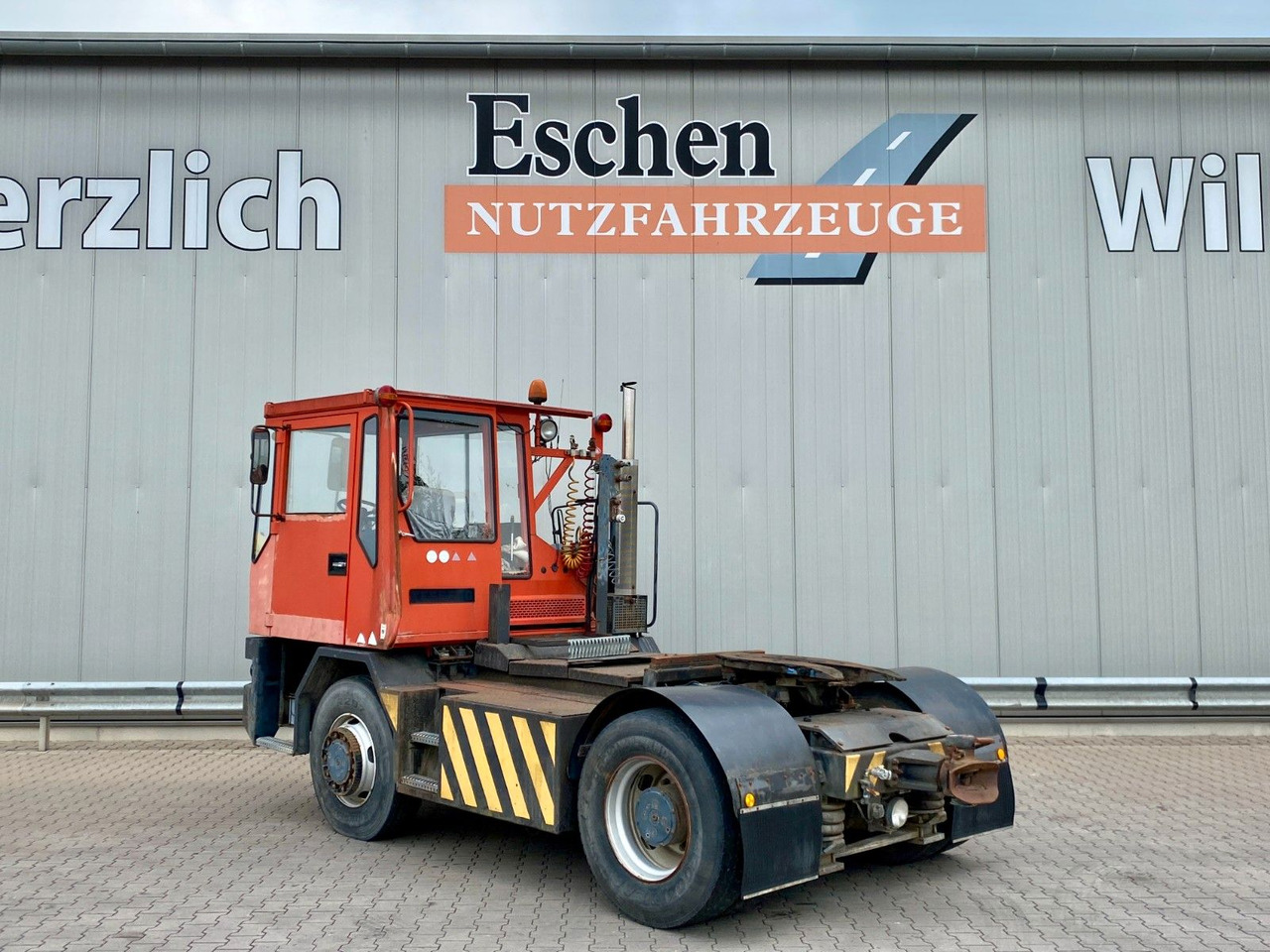 Terberg RT20 4x4 Rangierfahrzeug | Automatik - Camión: foto 3 Terberg RT20 4x4 Rangierfahrzeug | Automatik - Camión: foto 3