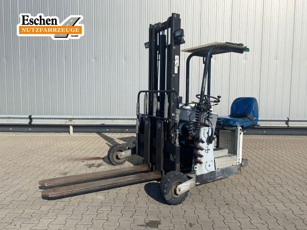 Cangaru ST 4U 53 2035 DR Mitnahmestapler - Carretilla elevadora diésel: foto 1 Cangaru ST 4U 53 2035 DR Mitnahmestapler - Carretilla elevadora diésel: foto 1