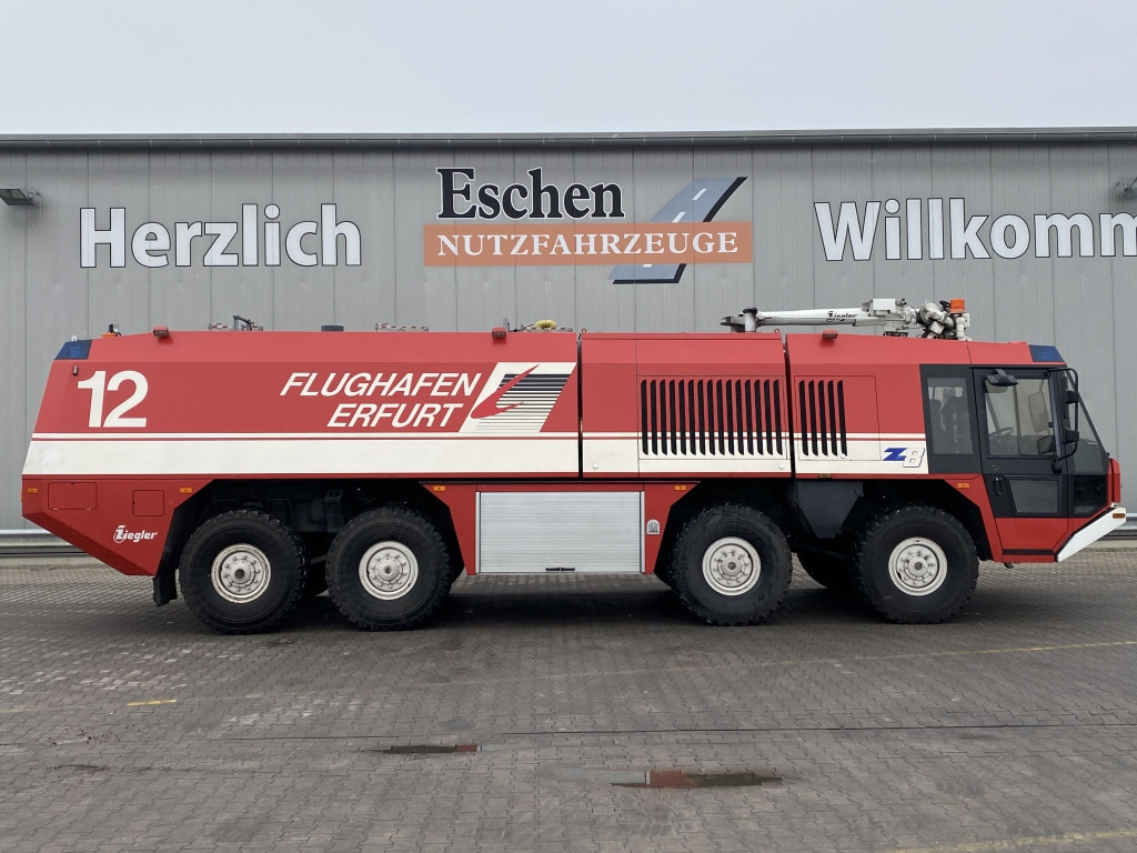 MAN 38.000 VFAEG 8x8 Flugfeldlöschfahrzeug - Camión de bomberos, Equipo de apoyo en tierra: foto 5 MAN 38.000 VFAEG 8x8 Flugfeldlöschfahrzeug - Camión de bomberos, Equipo de apoyo en tierra: foto 5