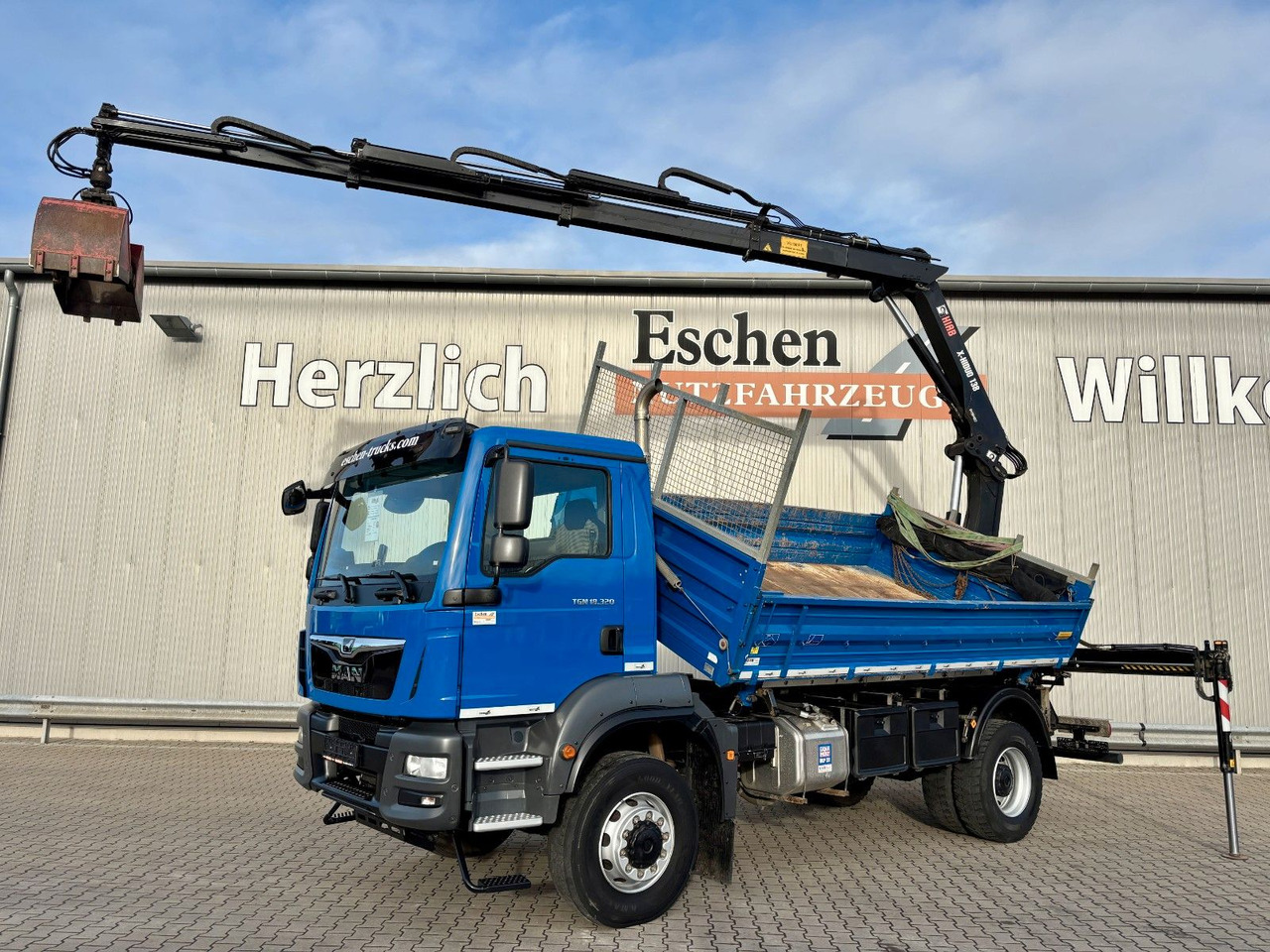 MAN TGM 18.320 4x4 BB | TÜV NEU*HIAB XHIDUO 138*FUNK - Camión volquete, Camión grúa: foto 1 MAN TGM 18.320 4x4 BB | TÜV NEU*HIAB XHIDUO 138*FUNK - Camión volquete, Camión grúa: foto 1
