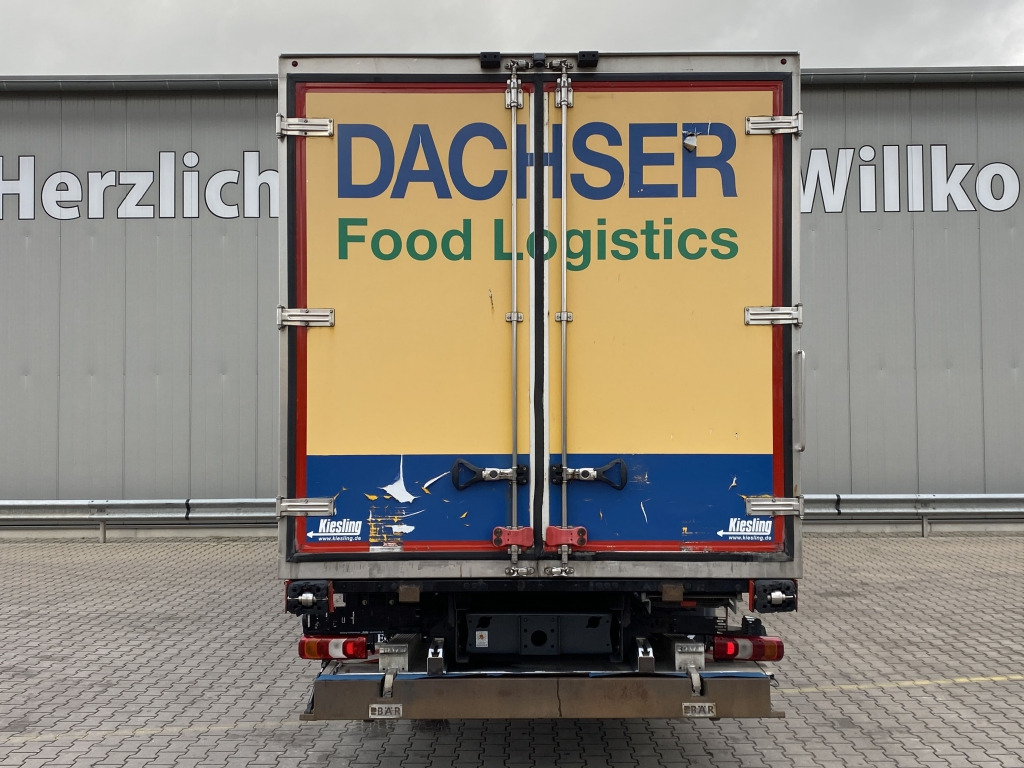 Mercedes-Benz 1523 L / BÄR-LBW - Camión frigorífico: foto 4 Mercedes-Benz 1523 L / BÄR-LBW - Camión frigorífico: foto 4