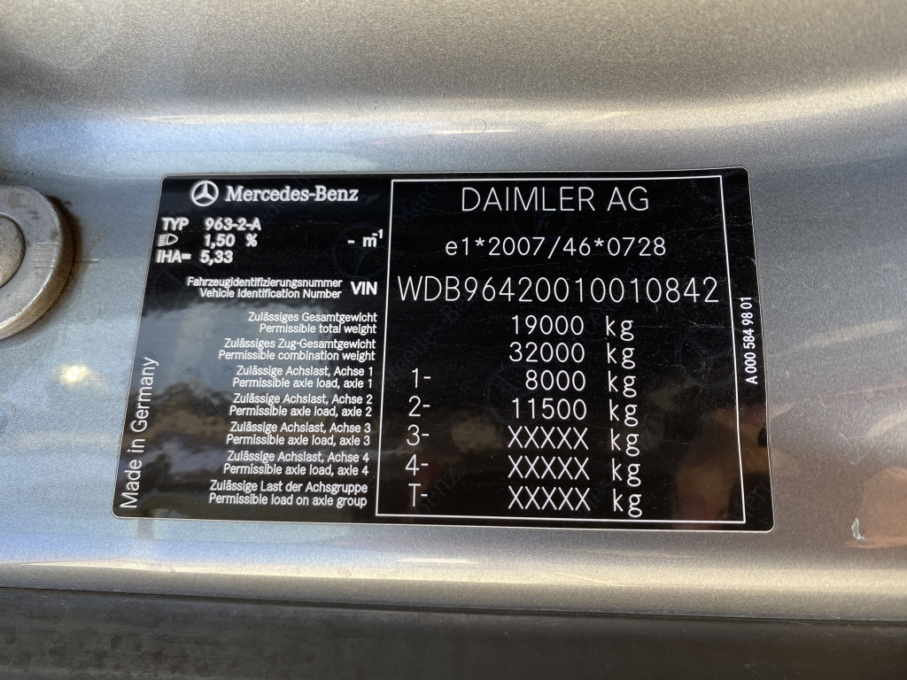 Mercedes-Benz 1832 4x2 / Fassi Kran - Camión volquete, Camión grúa: foto 4 Mercedes-Benz 1832 4x2 / Fassi Kran - Camión volquete, Camión grúa: foto 4