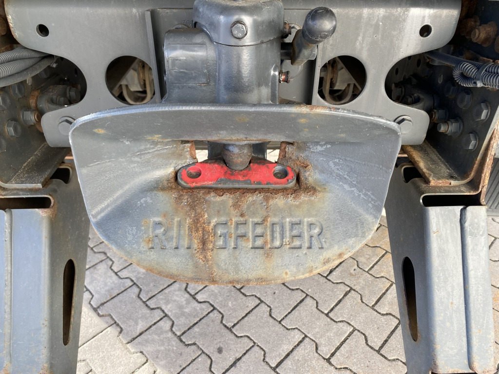 Mercedes-Benz 1832 4x2 / Fassi Kran - Camión volquete, Camión grúa: foto 2 Mercedes-Benz 1832 4x2 / Fassi Kran - Camión volquete, Camión grúa: foto 2