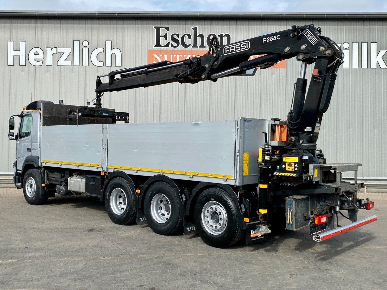 Volvo FMX 420 8x4 | Fassi F255AC2.24XE*FUNK*Fly-Jib*AC - Camión caja abierta, Camión grúa: foto 4 Volvo FMX 420 8x4 | Fassi F255AC2.24XE*FUNK*Fly-Jib*AC - Camión caja abierta, Camión grúa: foto 4