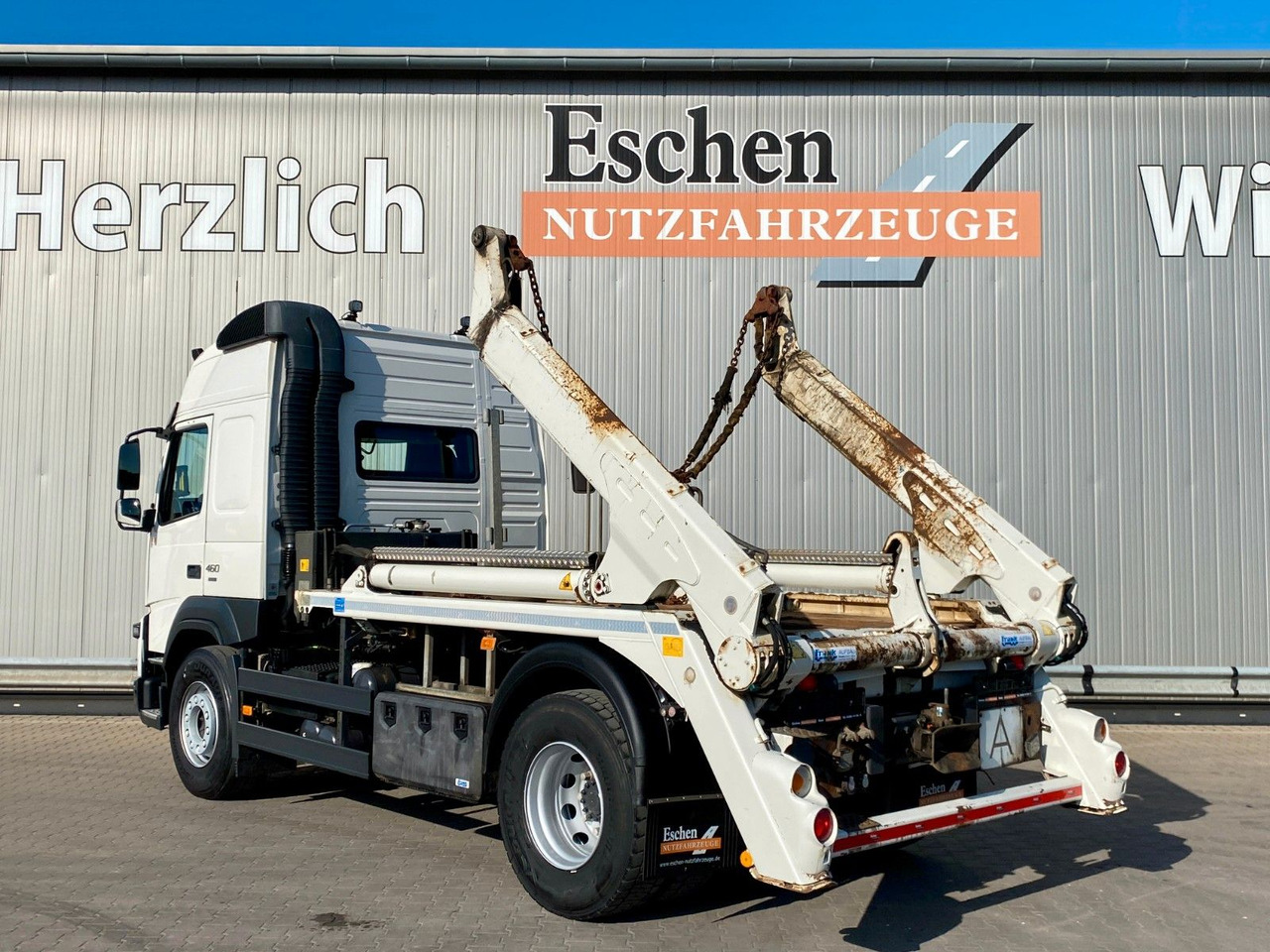 Volvo FMX 460 Bremse NEU*Fernverkehr*MEILLER A12T*Funk Volvo FMX 460 Bremse NEU*Fernverkehr*MEILLER A12T*Funk - Camión portacontenedor de cadenas: foto 4 Volvo FMX 460 Bremse NEU*Fernverkehr*MEILLER A12T*Funk Volvo FMX 460 Bremse NEU*Fernverkehr*MEILLER A12T*Funk - Camión portacontenedor de cadenas: foto 4