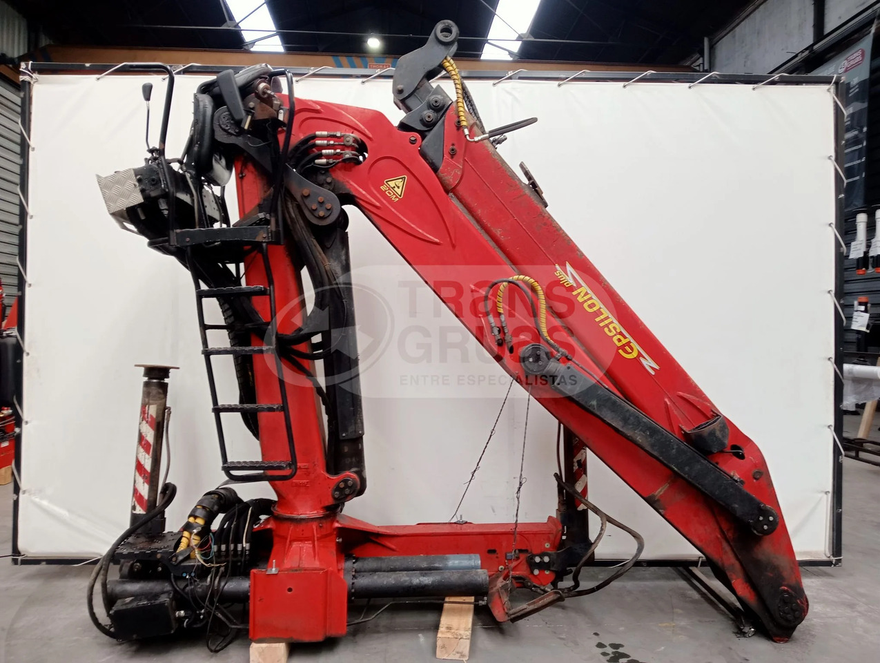 Grúa forestal Epsilon Q170Z96 - Grúa para camión para Maquinaria forestal: foto 1 Grúa forestal Epsilon Q170Z96 - Grúa para camión para Maquinaria forestal: foto 1