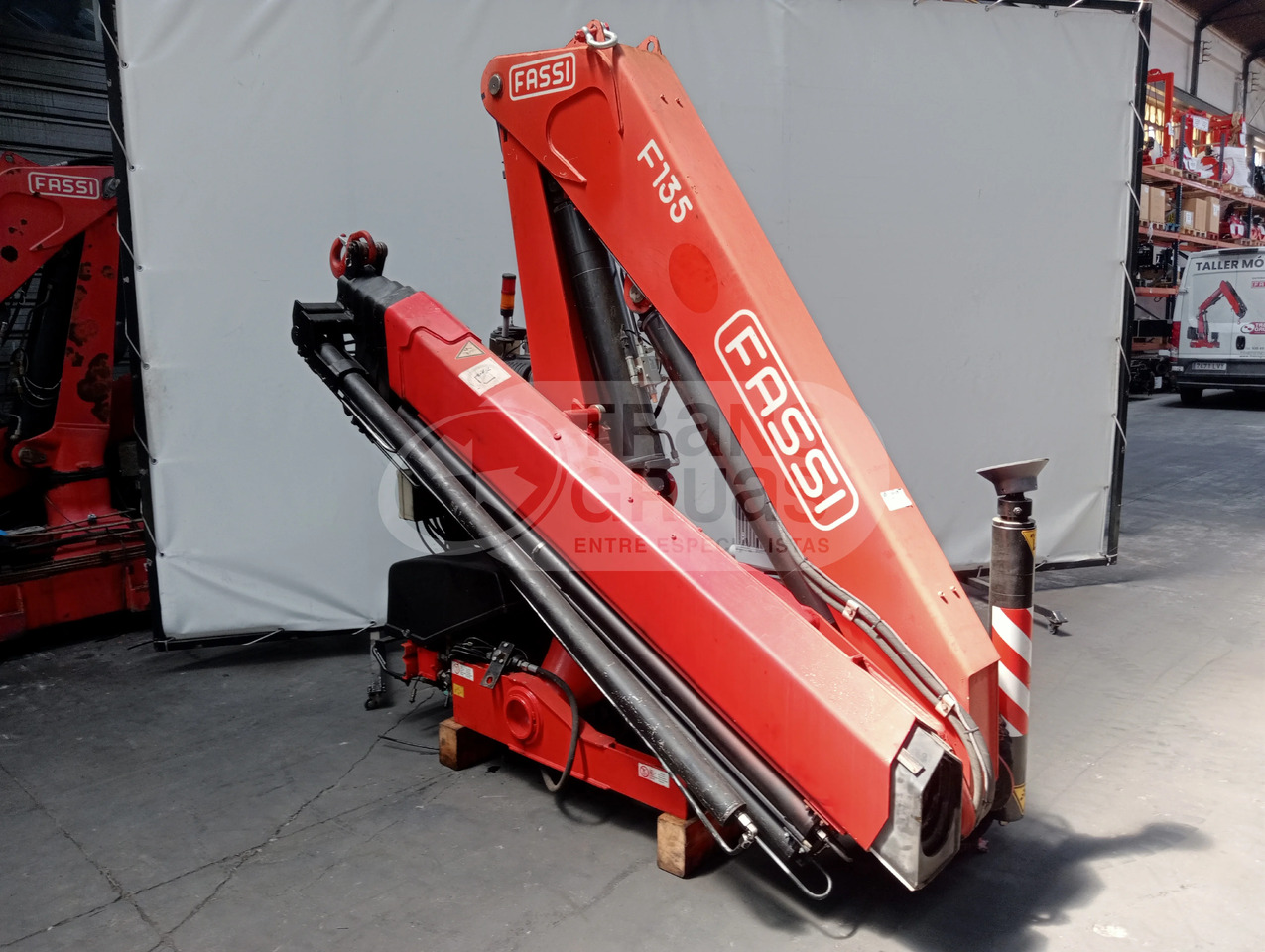 Grúa hidráulica Fassi F135A.0.25 E-ACTIVE - Grúa para camión: foto 4 Grúa hidráulica Fassi F135A.0.25 E-ACTIVE - Grúa para camión: foto 4