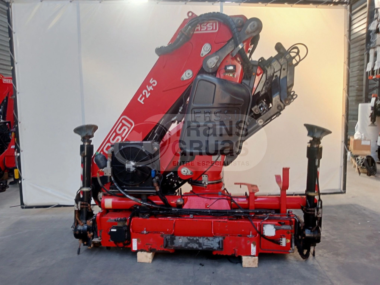 Grúa hidráulica Fassi F245A.2.25 - Grúa para camión: foto 3 Grúa hidráulica Fassi F245A.2.25 - Grúa para camión: foto 3