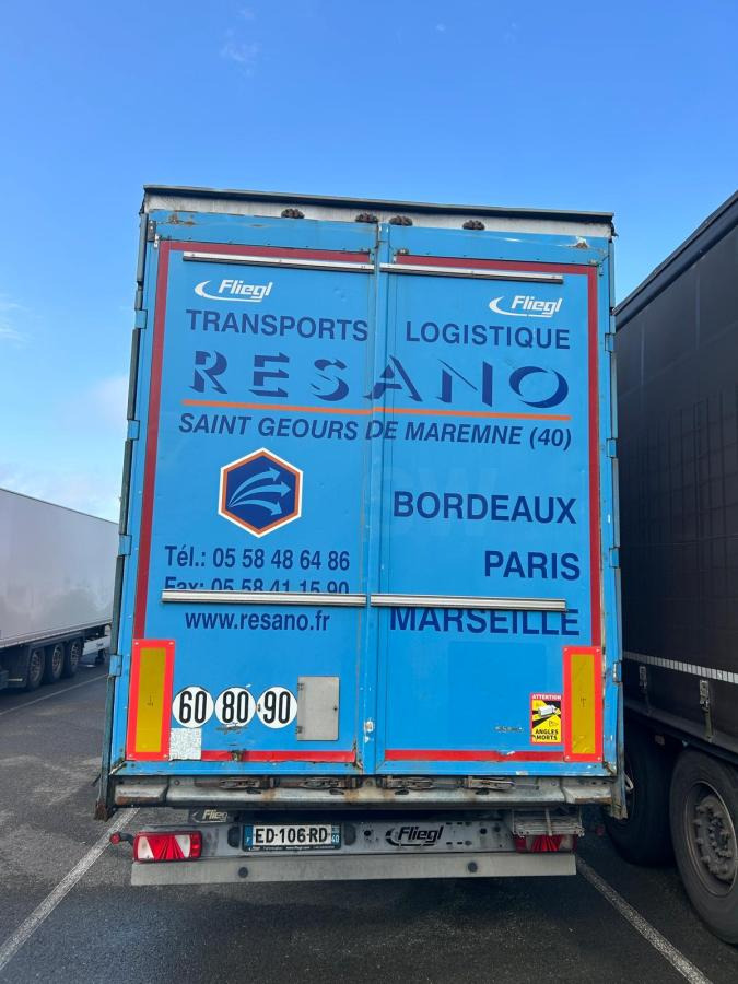 Fliegl - Semirremolque lona: foto 5 Fliegl - Semirremolque lona: foto 5