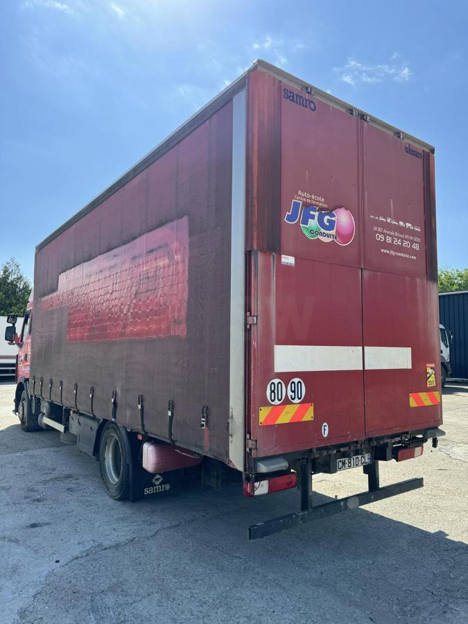 Renault Premium 450 - Camión lona: foto 5 Renault Premium 450 - Camión lona: foto 5