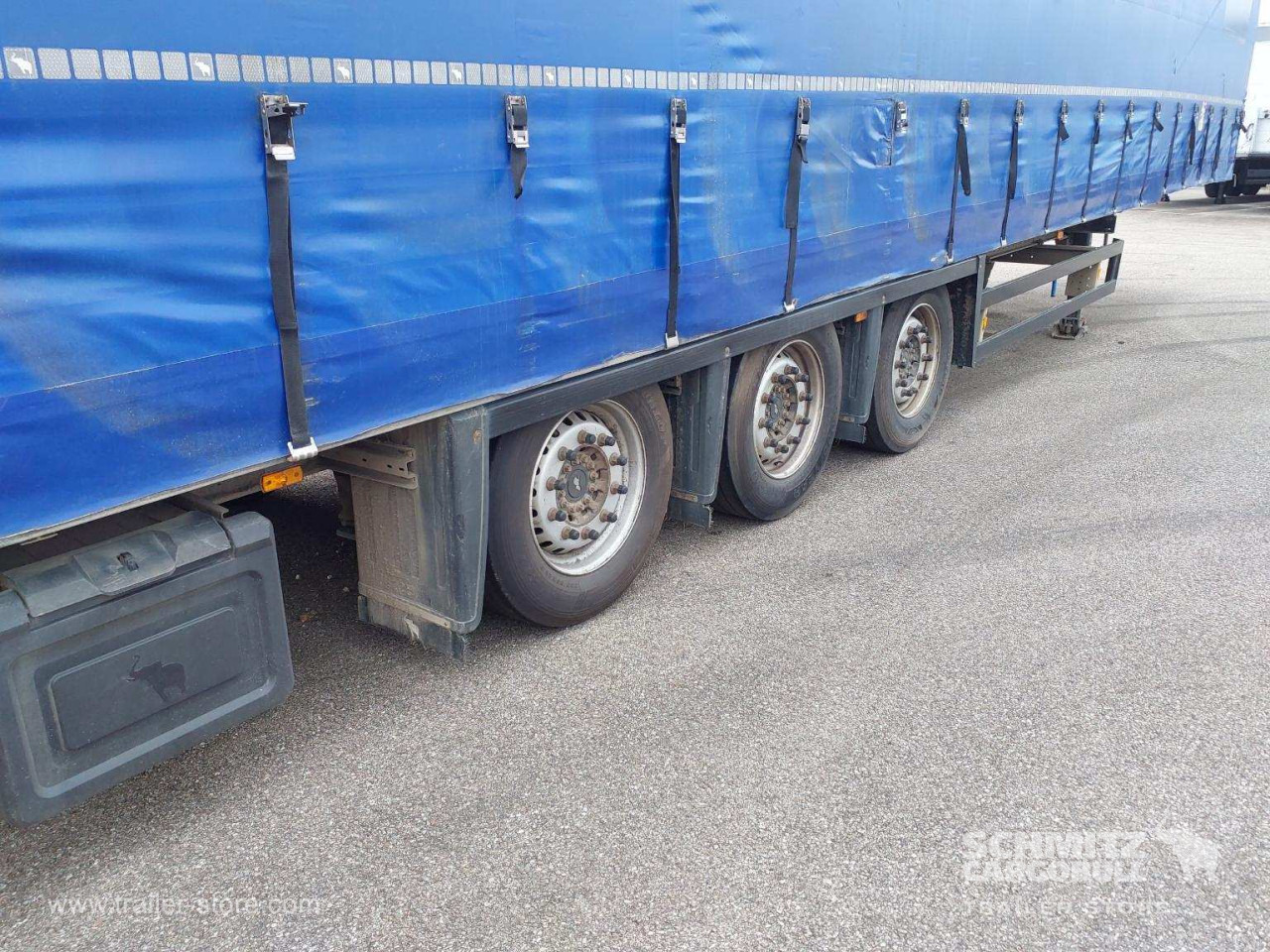 SCHMITZ Curtainsider Mega - Semirremolque lona: foto 2 SCHMITZ Curtainsider Mega - Semirremolque lona: foto 2