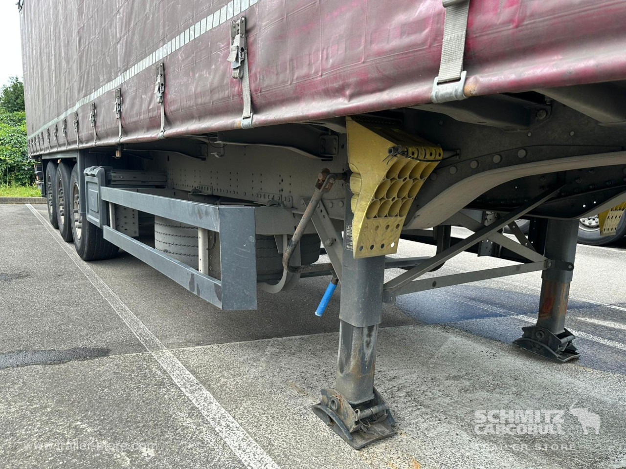 SCHMITZ Curtainsider Standard Taillift - Semirremolque lona: foto 3 SCHMITZ Curtainsider Standard Taillift - Semirremolque lona: foto 3
