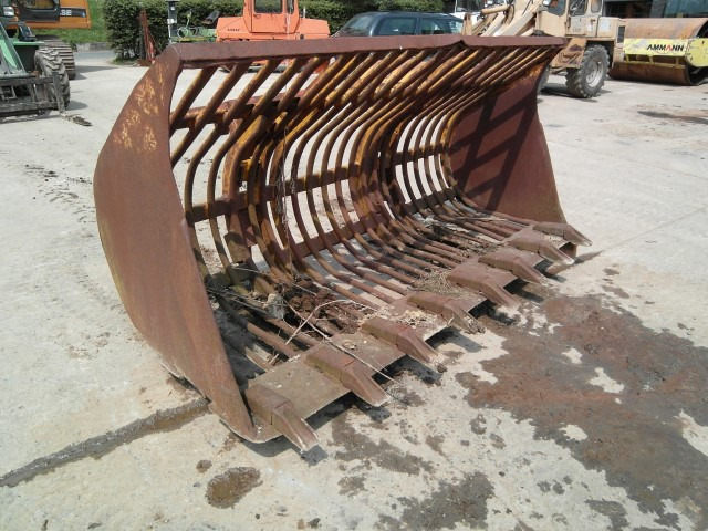 Siebschaufel Volvo - Cuchara para clasificación: foto 2 Siebschaufel Volvo - Cuchara para clasificación: foto 2