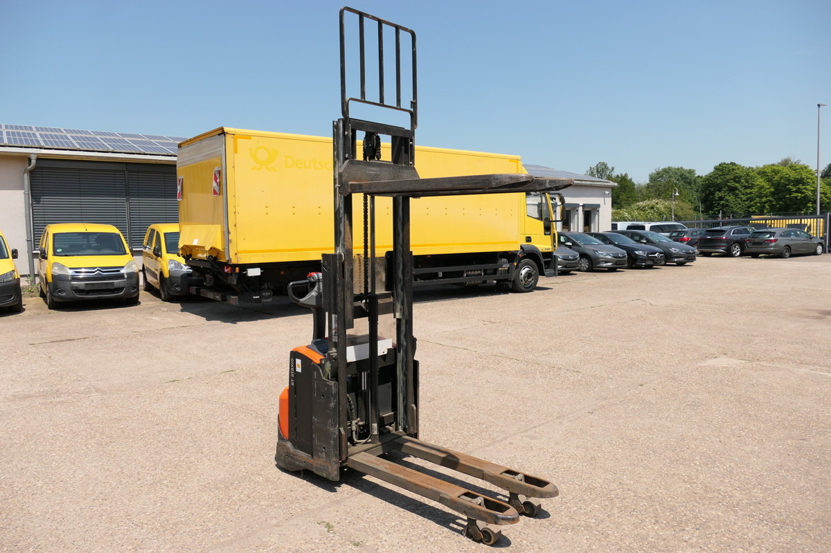 BT SWE 200D Batterie 31/2019 - Transpaleta: foto 1 BT SWE 200D Batterie 31/2019 - Transpaleta: foto 1