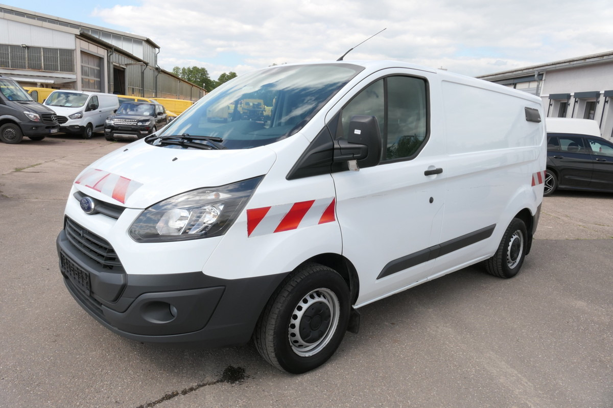 FORD Transit Custom 2,2l TDCI L1H1 KLIMA SORTIMO WERK - Furgoneta pequeña: foto 2 FORD Transit Custom 2,2l TDCI L1H1 KLIMA SORTIMO WERK - Furgoneta pequeña: foto 2