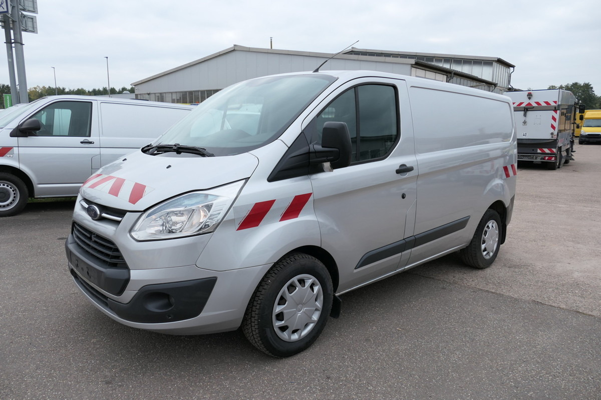 FORD Transit Custom 330 L1H1 Klima Flügeltür Tempomat - Furgoneta pequeña: foto 3 FORD Transit Custom 330 L1H1 Klima Flügeltür Tempomat - Furgoneta pequeña: foto 3