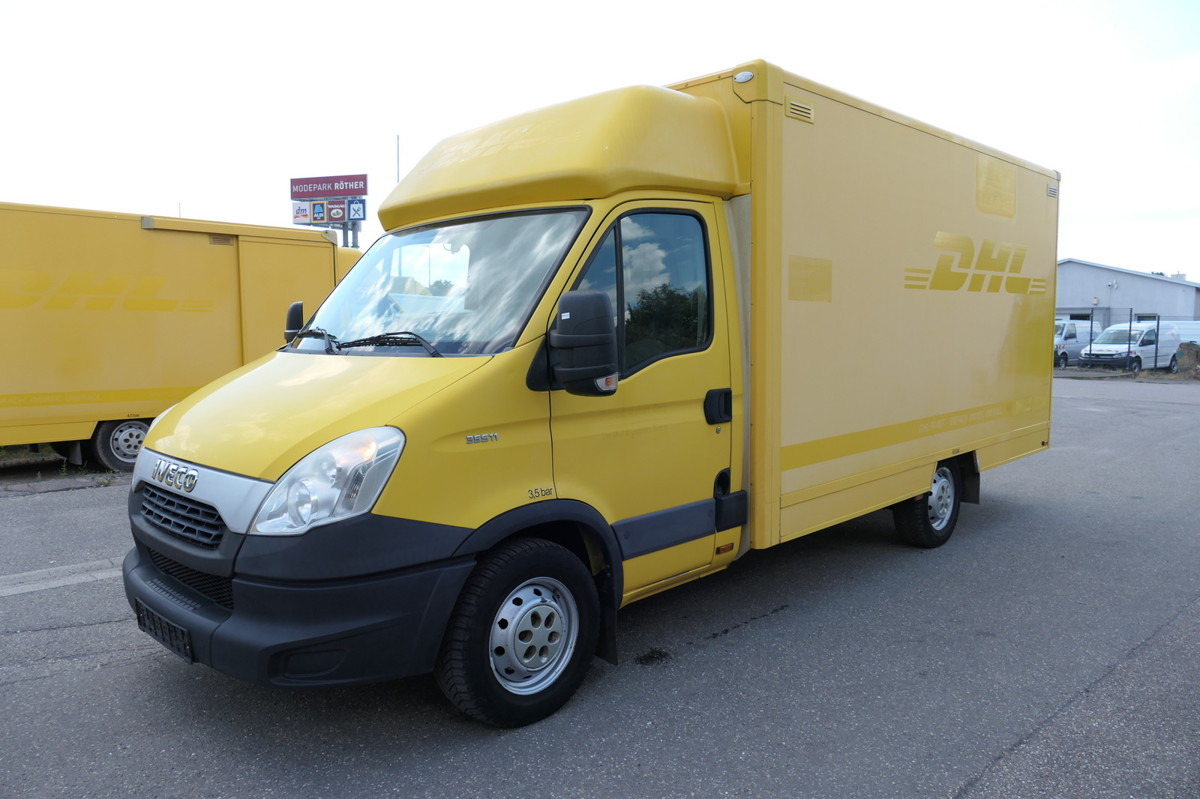 IVECO Daily 35 S11 C30C AUTOMATIK KAMERA MAXI KAMERA R - Furgoneta caja cerrada: foto 1 IVECO Daily 35 S11 C30C AUTOMATIK KAMERA MAXI KAMERA R - Furgoneta caja cerrada: foto 1