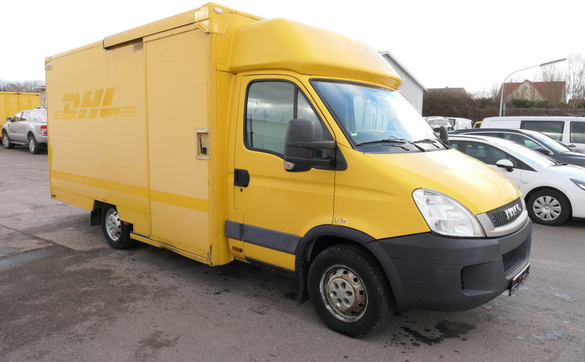 IVECO Daily 35 S11 C30C AUTOMATIK KAMERA MAXI Regale D - Furgoneta caja cerrada: foto 3 IVECO Daily 35 S11 C30C AUTOMATIK KAMERA MAXI Regale D - Furgoneta caja cerrada: foto 3