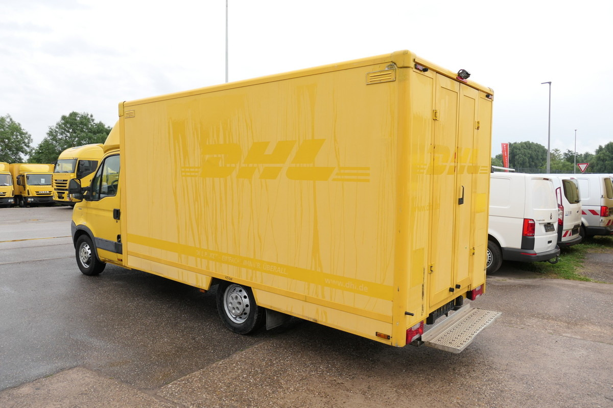 IVECO Daily 35 S11 C30C AUTOMATIK KAMERA MAXI Regale D - Furgoneta caja cerrada: foto 5 IVECO Daily 35 S11 C30C AUTOMATIK KAMERA MAXI Regale D - Furgoneta caja cerrada: foto 5