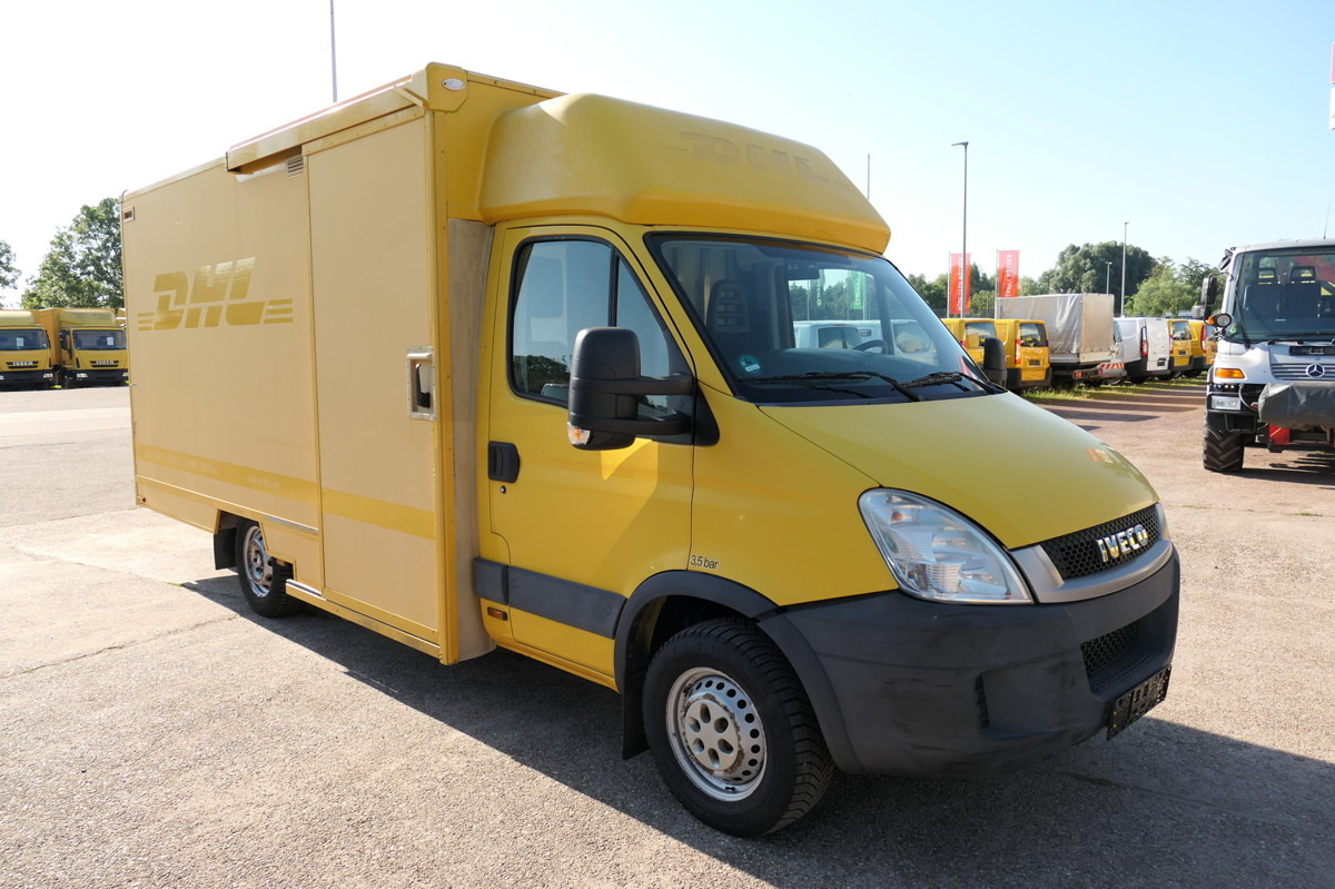 IVECO Daily 35 S11 C30C AUTOMATIK KAMERA MAXI Regale D - Furgoneta caja cerrada: foto 2 IVECO Daily 35 S11 C30C AUTOMATIK KAMERA MAXI Regale D - Furgoneta caja cerrada: foto 2