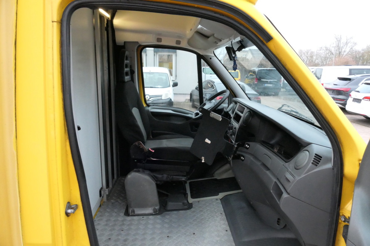 Furgoneta caja cerrada IVECO Daily 35 S11 C30C AUTOMATIK KAMERA MAXI Regale L: foto 5