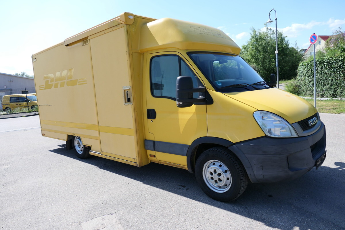 IVECO Daily 35 S11 C30C AUTOMATIK KAMERA MAXI Regale L - Furgoneta caja cerrada: foto 3 IVECO Daily 35 S11 C30C AUTOMATIK KAMERA MAXI Regale L - Furgoneta caja cerrada: foto 3