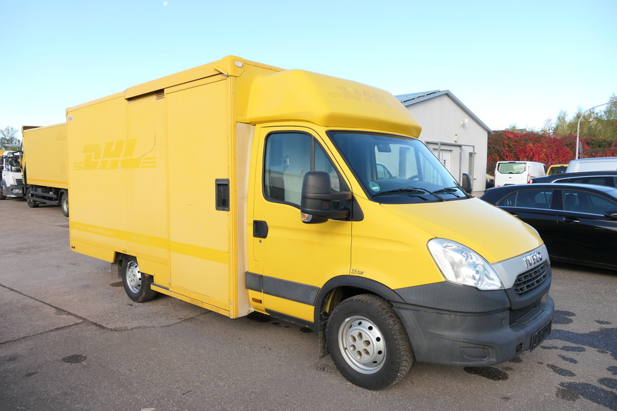 IVECO Daily 35 S11 C30C AUTOMATIK KAMERA Regale LUFT D - Furgoneta caja cerrada: foto 2 IVECO Daily 35 S11 C30C AUTOMATIK KAMERA Regale LUFT D - Furgoneta caja cerrada: foto 2