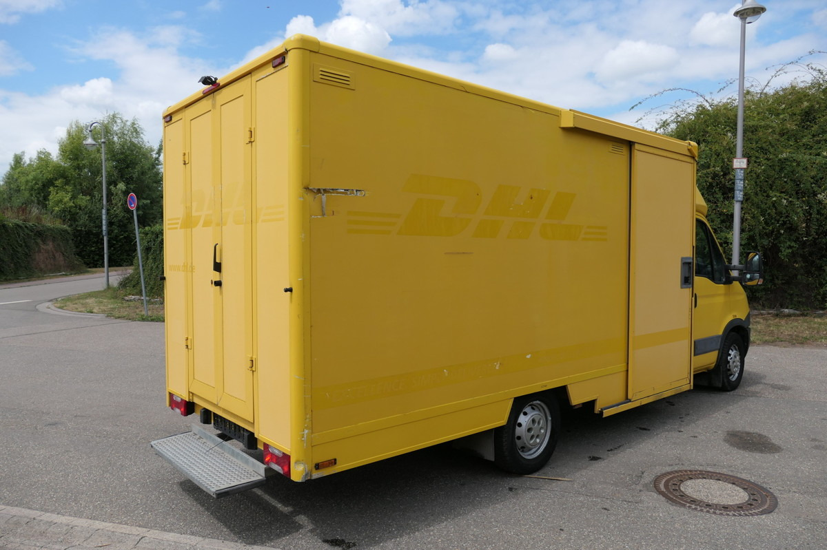 IVECO Daily 35 S11 C30C AUTOMATIK KAMERA Regale LUFT D - Furgoneta caja cerrada: foto 3 IVECO Daily 35 S11 C30C AUTOMATIK KAMERA Regale LUFT D - Furgoneta caja cerrada: foto 3
