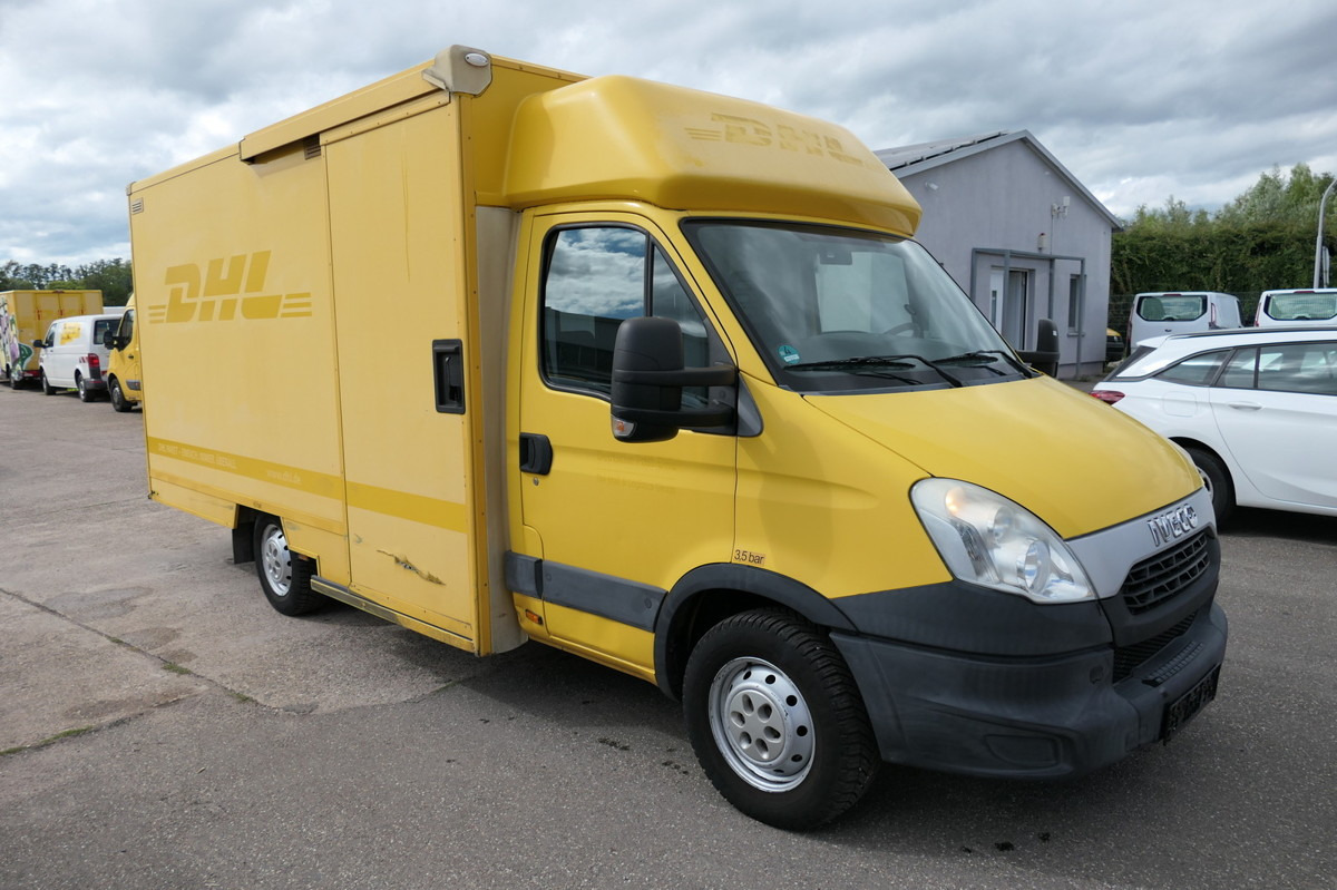 IVECO Daily 35 S11 C30C AUTOMATIK KAMERA Regale LUFT D - Furgoneta caja cerrada: foto 2 IVECO Daily 35 S11 C30C AUTOMATIK KAMERA Regale LUFT D - Furgoneta caja cerrada: foto 2