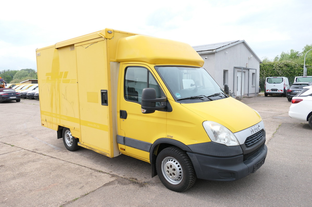IVECO Daily 35 S11 C30C Kurz AUTOMATIK KAMERA Regale L - Furgoneta caja cerrada: foto 2 IVECO Daily 35 S11 C30C Kurz AUTOMATIK KAMERA Regale L - Furgoneta caja cerrada: foto 2