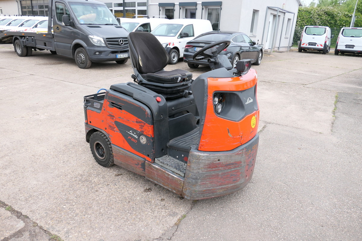LINDE P 60 Z Schlepper Batterie 10/2020 3-Rad - Remolcadora: foto 1 LINDE P 60 Z Schlepper Batterie 10/2020 3-Rad - Remolcadora: foto 1