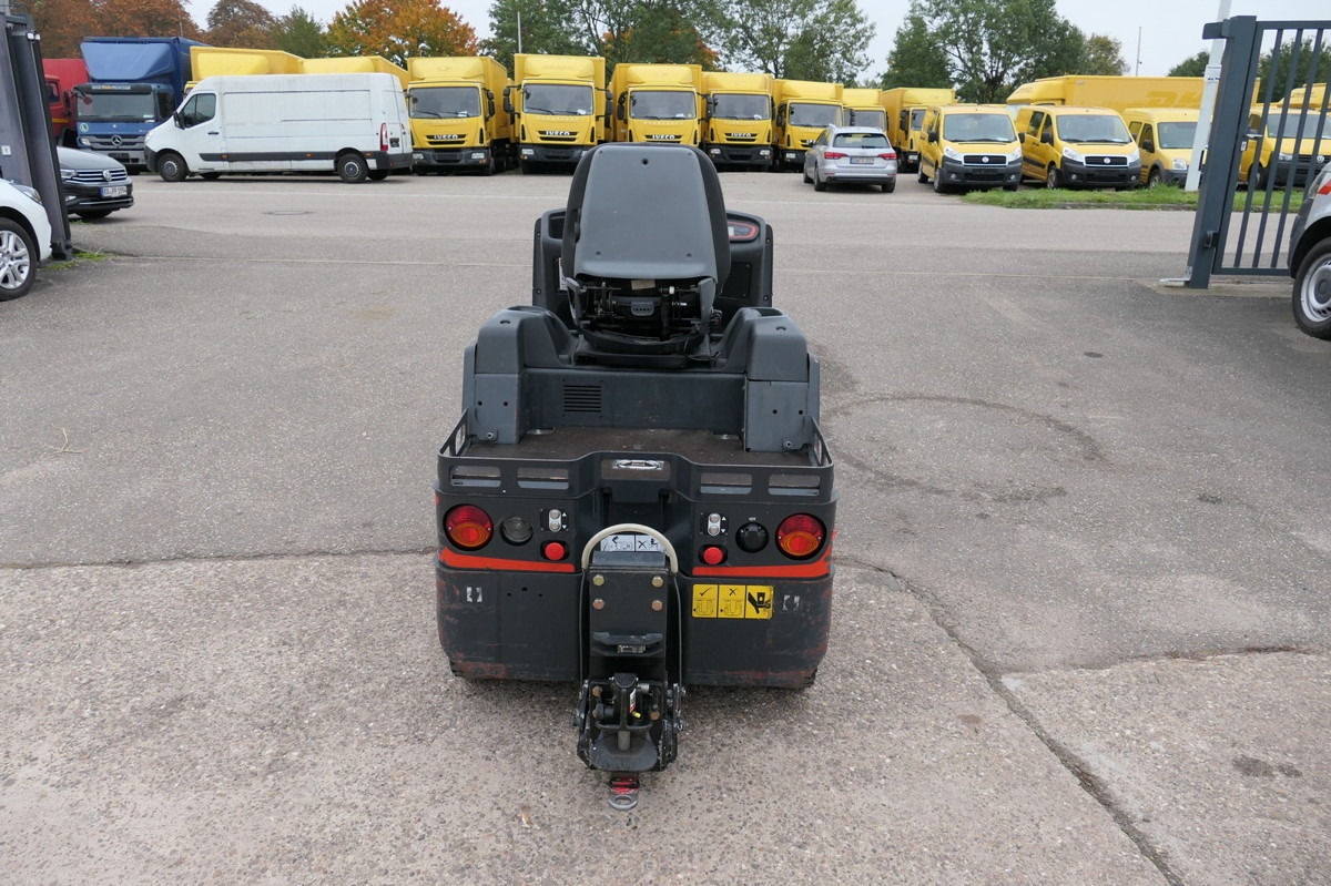 LINDE P 60 Z Schlepper Batterie 33/2019 - Remolcadora: foto 4 LINDE P 60 Z Schlepper Batterie 33/2019 - Remolcadora: foto 4