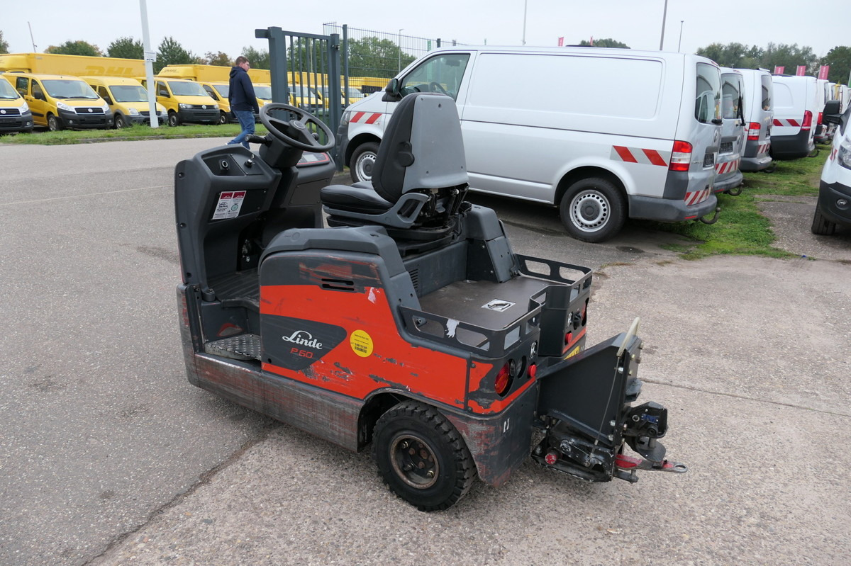 LINDE P 60 Z Schlepper Batterie 33/2019 - Remolcadora: foto 3 LINDE P 60 Z Schlepper Batterie 33/2019 - Remolcadora: foto 3